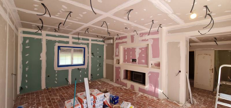 Création de Cloisons pour les locaux professionnels sur Nice