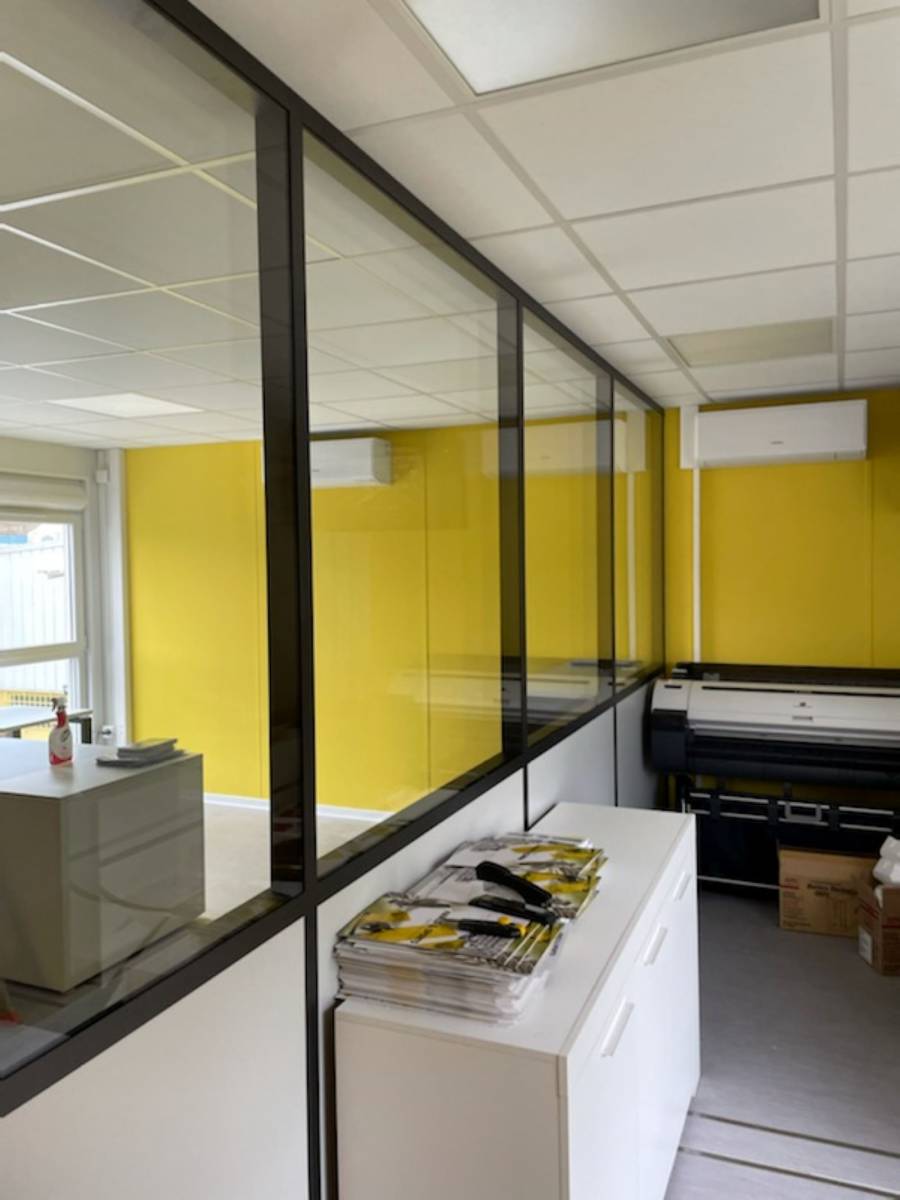 Agencement de salles de réunion et de bureaux sur la Côte d'Azur